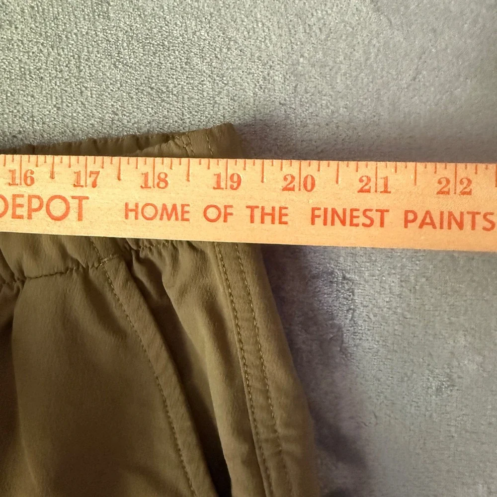 The North Face Class V Belted Pants XXL Khaki Olive Tech Travel Mens Relaxed Fit